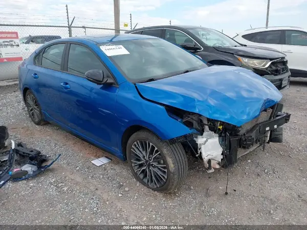 3KPF54AD5PE557735 2023 KIA FORTE - Image 1