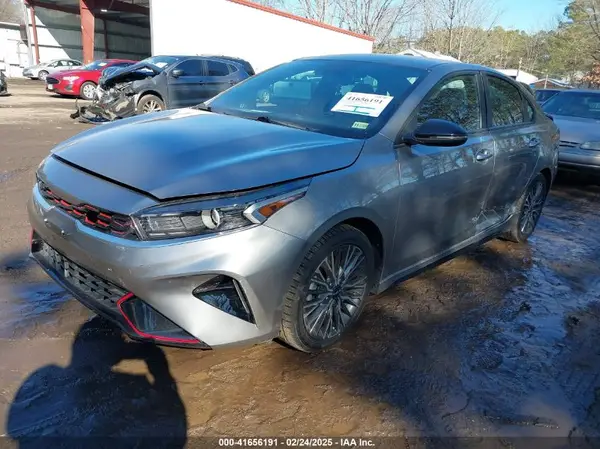3KPF54AD5PE573482 2023 KIA FORTE - Image 2