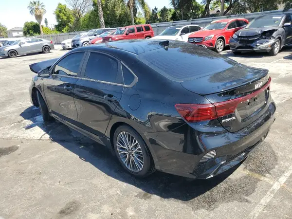 3KPF54AD5PE573563 2023 KIA FORTE - Image 2