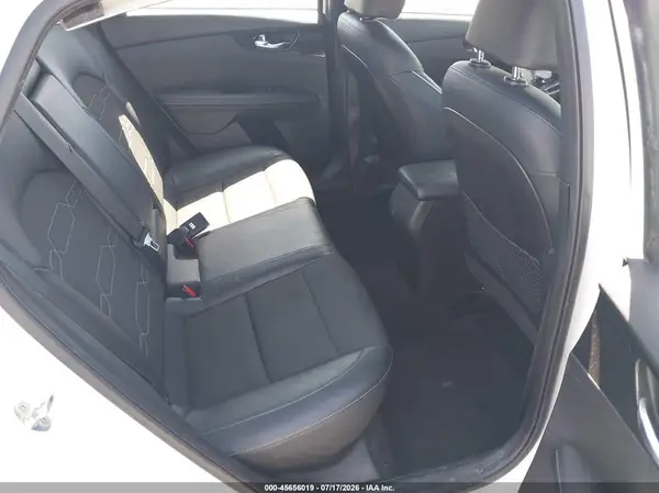 3KPF54AD5PE574485 2023 KIA FORTE - Image 8