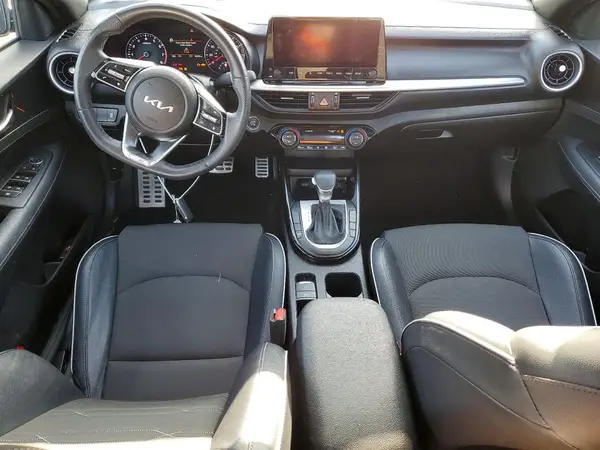 3KPF54AD5PE576589 2023 KIA FORTE - Image 8