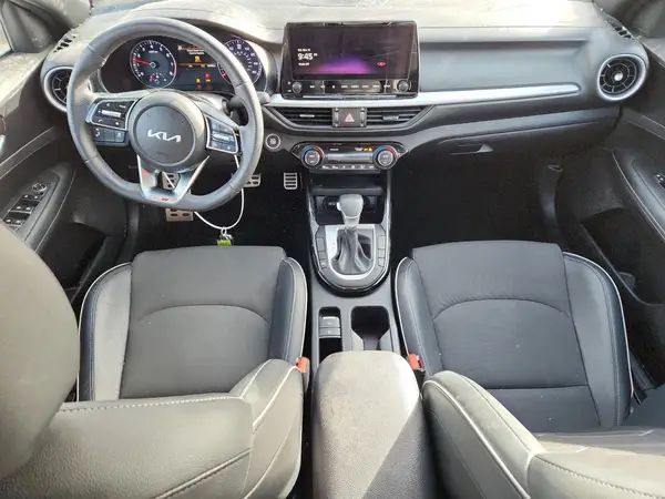 3KPF54AD5PE586460 2023 KIA FORTE - Image 8