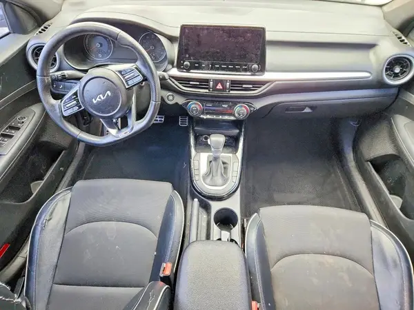 3KPF54AD5PE591951 2023 KIA FORTE - Image 8