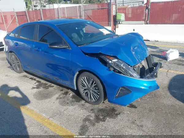 3KPF54AD5PE595305 2023 KIA FORTE - Image 1
