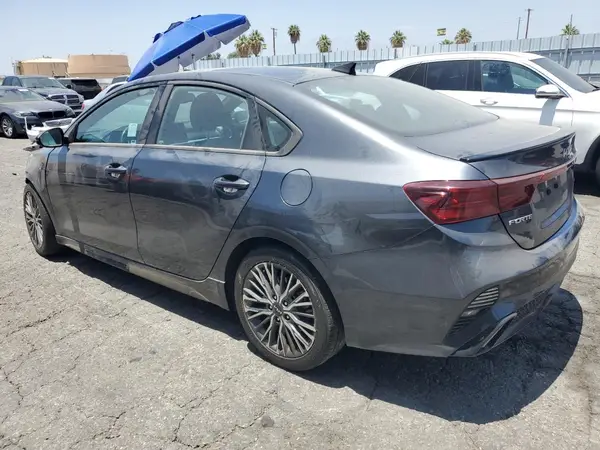 3KPF54AD5PE602186 2023 KIA FORTE - Image 2