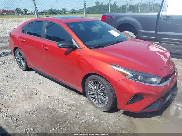 3KPF54AD5PE604908 2023 KIA FORTE - Image 1