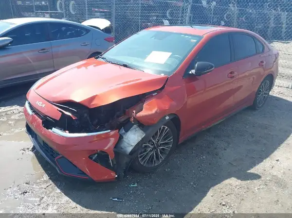 3KPF54AD5PE604908 2023 KIA FORTE - Image 2
