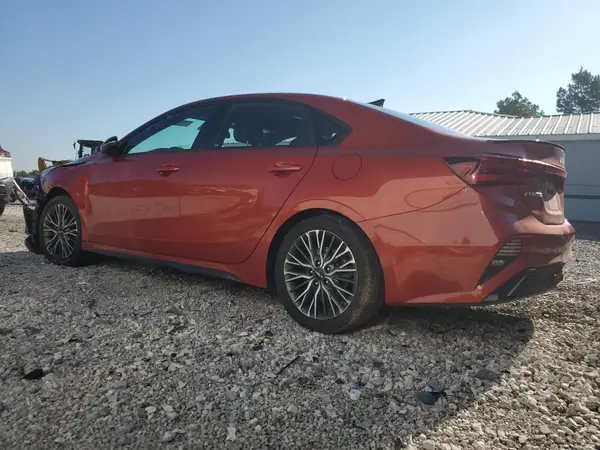 3KPF54AD5PE611549 2023 KIA FORTE - Image 2