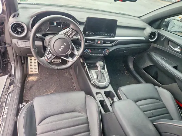 3KPF54AD5PE619036 2023 KIA FORTE - Image 8