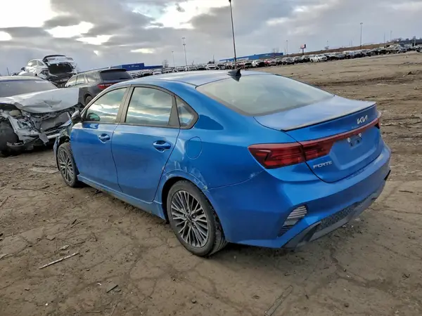 3KPF54AD5PE620963 2023 KIA FORTE - Image 2