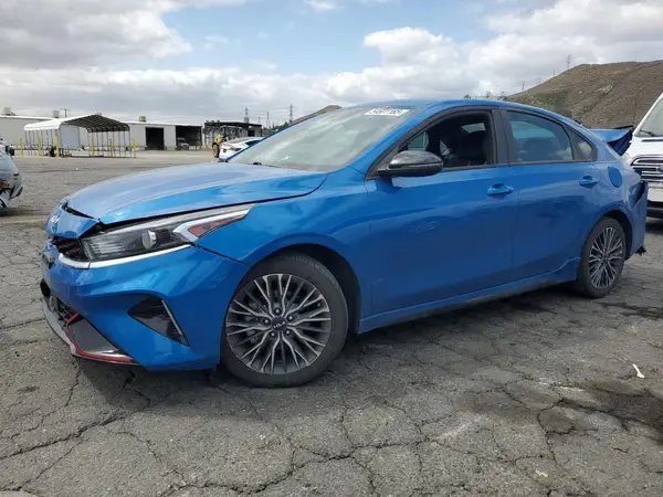 3KPF54AD5PE621725 2023 KIA FORTE - Image 1