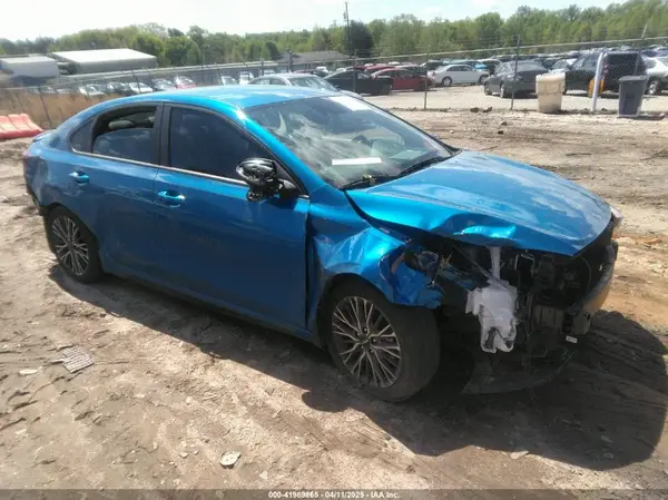 3KPF54AD5PE621899 2023 KIA FORTE - Image 1