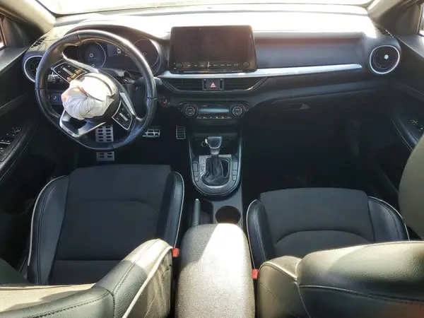 3KPF54AD5PE628934 2023 KIA FORTE - Image 8