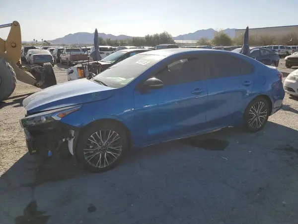 3KPF54AD5PE630327 2023 KIA FORTE - Image 1