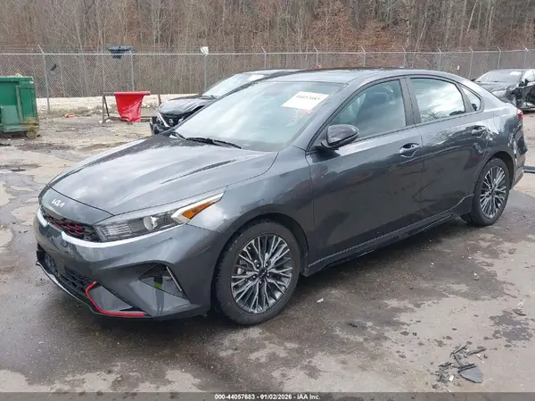 3KPF54AD5PE634636 2023 KIA FORTE - Image 2