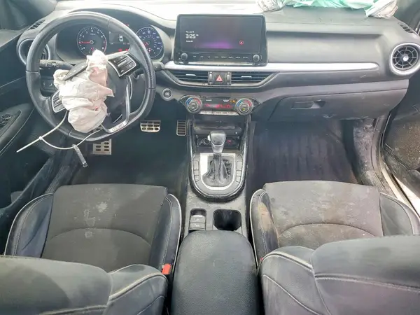 3KPF54AD5PE648715 2023 KIA FORTE - Image 8