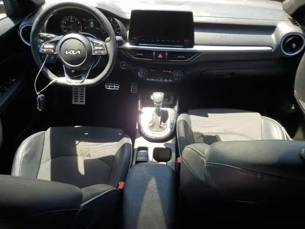 3KPF54AD5PE657933 2023 KIA FORTE - Image 8