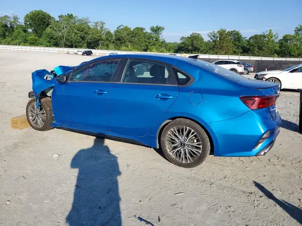 3KPF54AD5PE661576 2023 KIA FORTE - Image 2