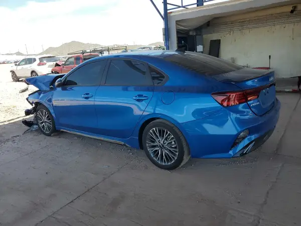3KPF54AD5PE663151 2023 KIA FORTE - Image 2