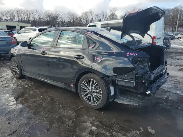 3KPF54AD5PE674005 2023 KIA FORTE - Image 2