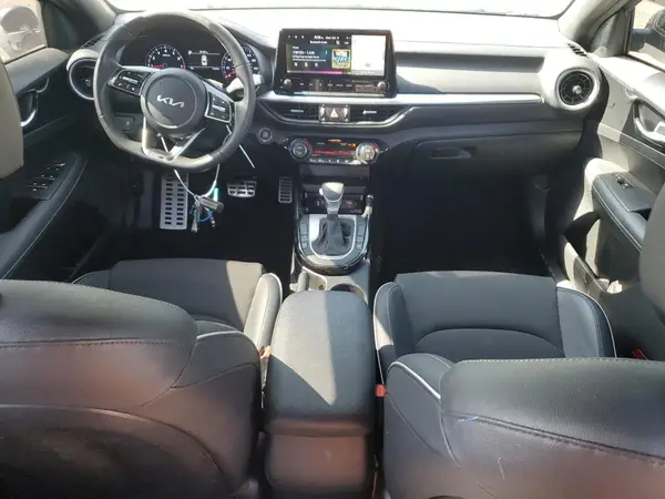 3KPF54AD5PE676434 2023 KIA FORTE - Image 8
