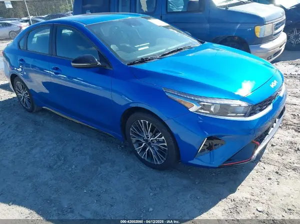 3KPF54AD5PE686851 2023 KIA FORTE - Image 1