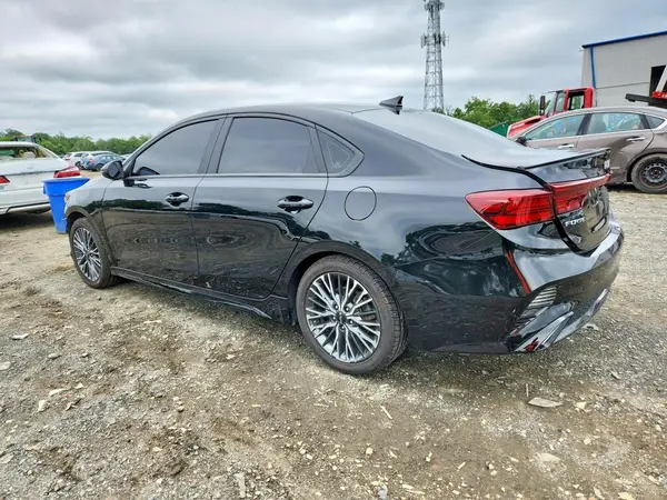 3KPF54AD5RE690711 2024 KIA FORTE - Image 2