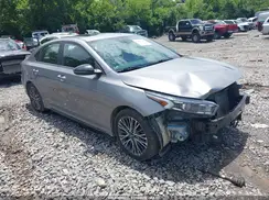 3KPF54AD5RE690871 2024 KIA FORTE