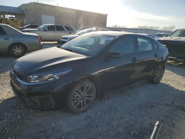 3KPF54AD5RE691325 2024 KIA FORTE - Image 1