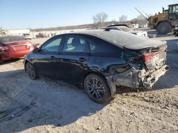3KPF54AD5RE691325 2024 KIA FORTE - Image 2