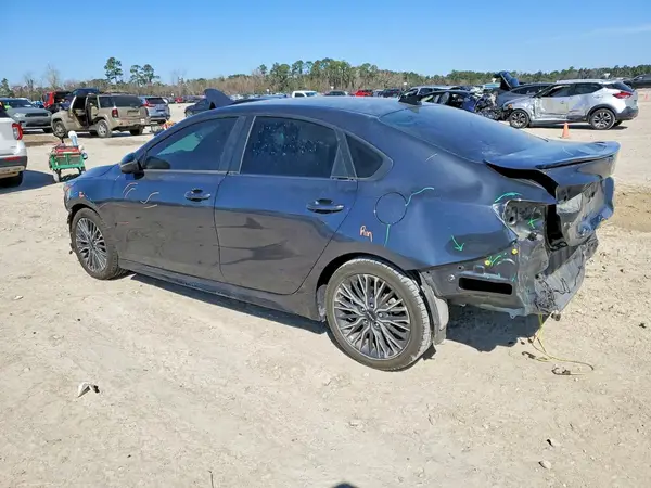 3KPF54AD5RE700055 2024 KIA FORTE - Image 2