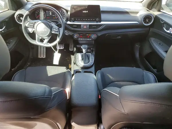3KPF54AD5RE700055 2024 KIA FORTE - Image 8