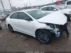 3KPF54AD5RE701576 2024 KIA FORTE