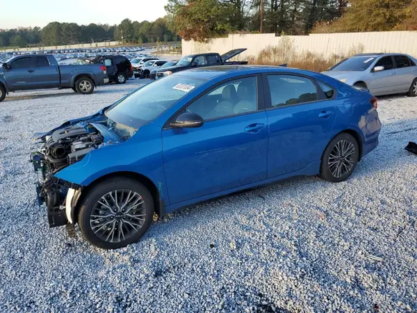 3KPF54AD5RE703960 2024 KIA FORTE - Image 1