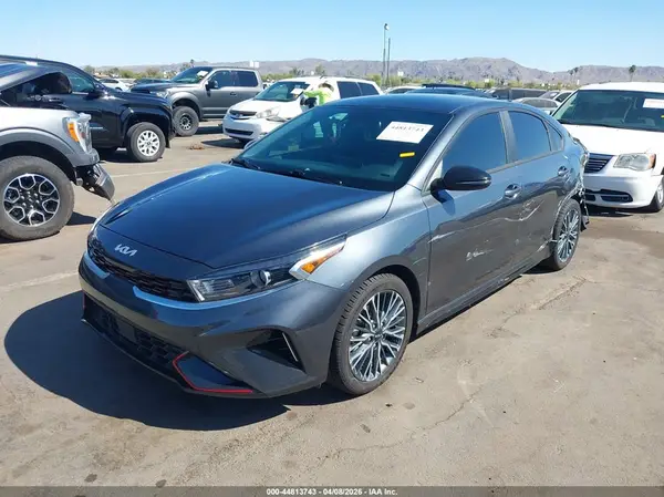 3KPF54AD5RE707216 2024 KIA FORTE - Image 2