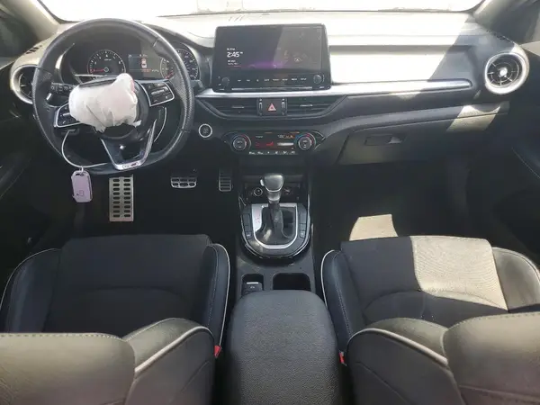 3KPF54AD5RE707359 2024 KIA FORTE - Image 8
