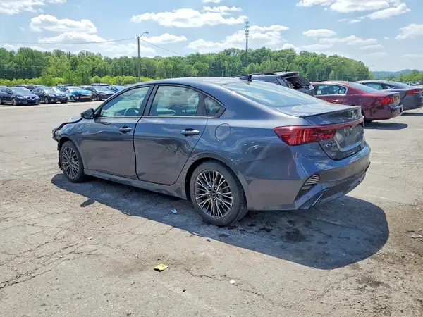 3KPF54AD5RE713341 2024 KIA FORTE - Image 2