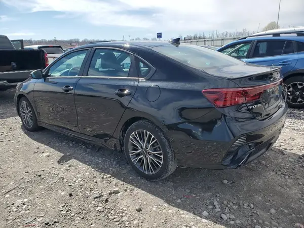 3KPF54AD5RE714697 2024 KIA FORTE - Image 2