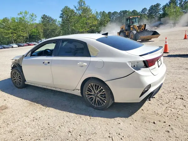3KPF54AD5RE726459 2024 KIA FORTE - Image 2