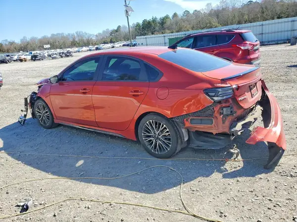 3KPF54AD5RE731600 2024 KIA FORTE - Image 2