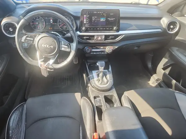 3KPF54AD5RE732021 2024 KIA FORTE - Image 8