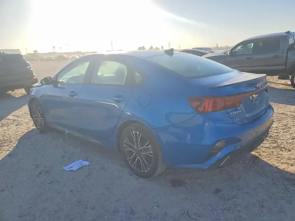 3KPF54AD5RE737770 2024 KIA FORTE - Image 2
