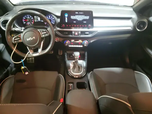 3KPF54AD5RE742502 2024 KIA FORTE - Image 8
