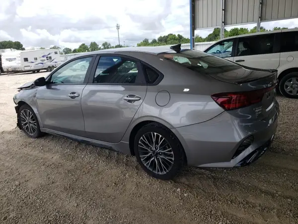 3KPF54AD5RE744380 2024 KIA FORTE - Image 2