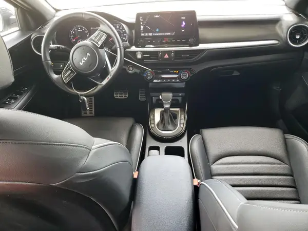 3KPF54AD5RE744380 2024 KIA FORTE - Image 8