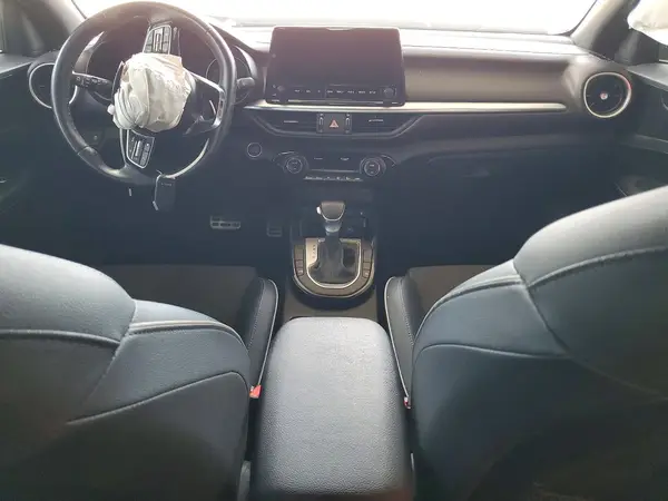 3KPF54AD5RE744718 2024 KIA FORTE - Image 8