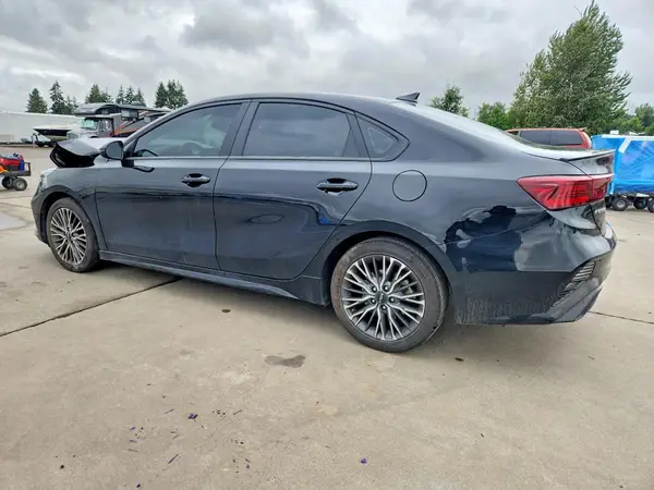 3KPF54AD5RE746629 2024 KIA FORTE - Image 2