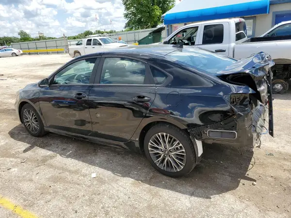 3KPF54AD5RE756092 2024 KIA FORTE - Image 2