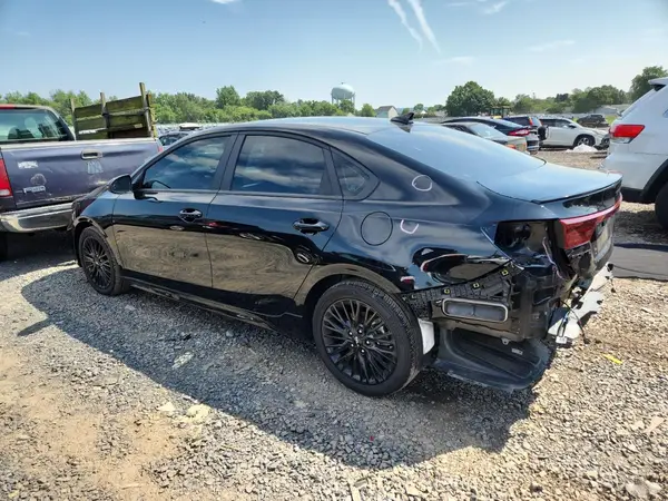 3KPF54AD5RE761793 2024 KIA FORTE - Image 2