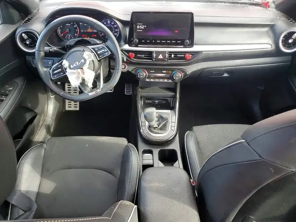 3KPF54AD5RE763026 2024 KIA FORTE - Image 8